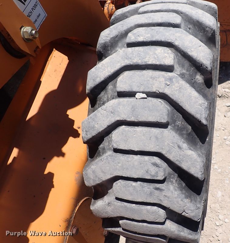 image for item DS7053 2008 Case 450  skid steer loader