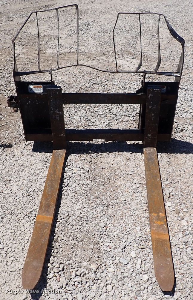 image for item DS7053 2008 Case 450  skid steer loader