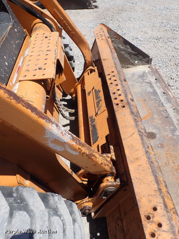 image for item DS7053 2008 Case 450  skid steer loader