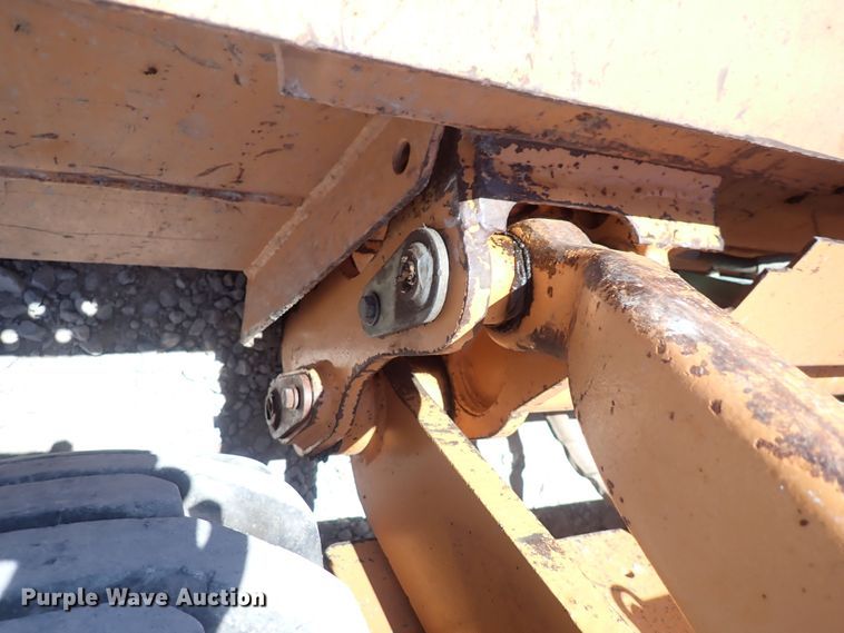 image for item DS7053 2008 Case 450  skid steer loader