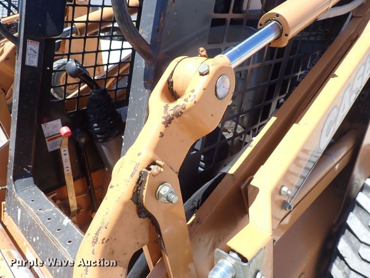 image for item DS7053 2008 Case 450  skid steer loader