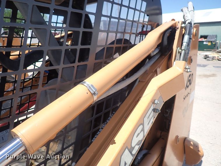 image for item DS7053 2008 Case 450  skid steer loader