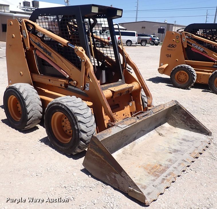 image for item DS7054 2004 Case 90XT  skid steer loader