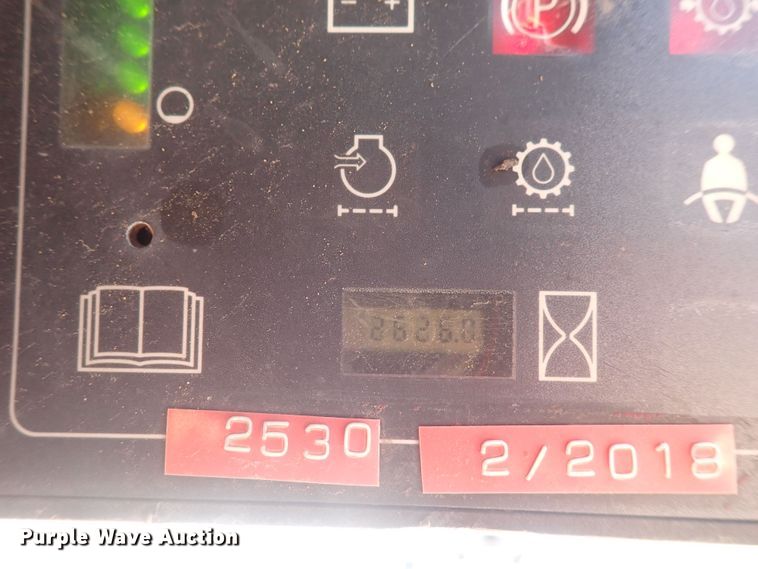 image for item DS7054 2004 Case 90XT  skid steer loader