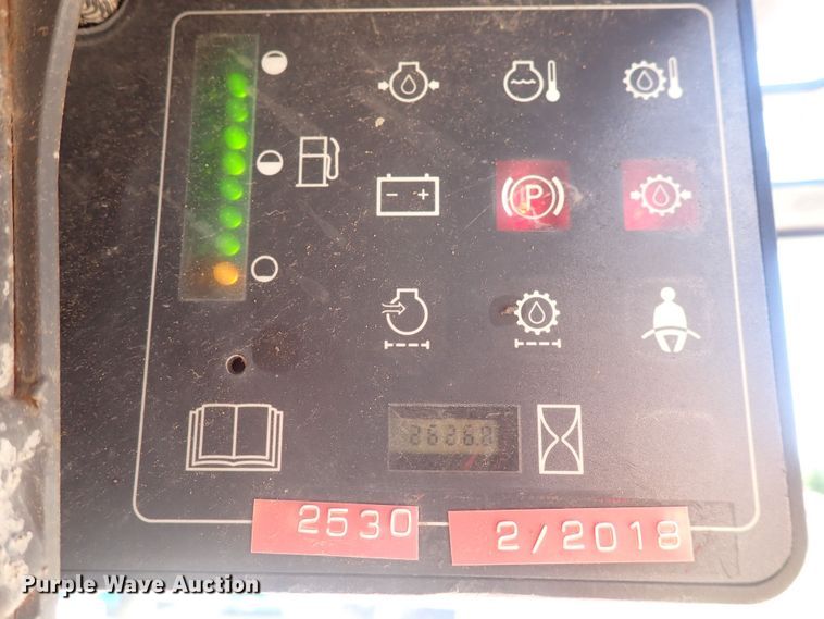 image for item DS7054 2004 Case 90XT  skid steer loader