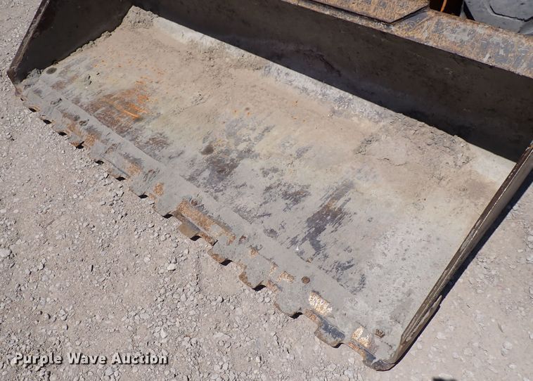 image for item DS7054 2004 Case 90XT  skid steer loader