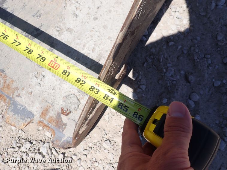 image for item DS7054 2004 Case 90XT  skid steer loader