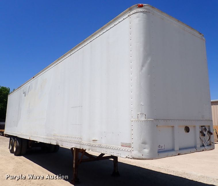 image for item DS7055 1984 Fruehauf  dry van trailer
