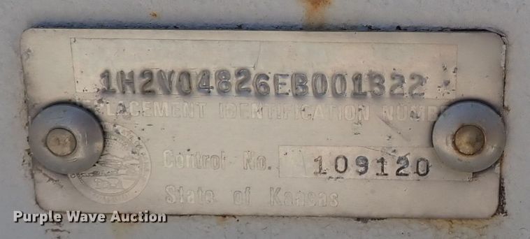 image for item DS7055 1984 Fruehauf  dry van trailer