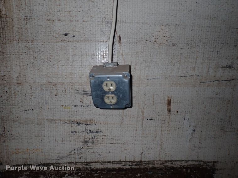 image for item DS7056 1978 Dorsey  dry van trailer