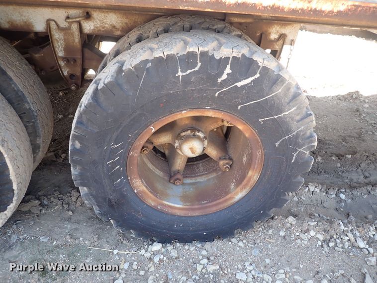 image for item DS7056 1978 Dorsey  dry van trailer