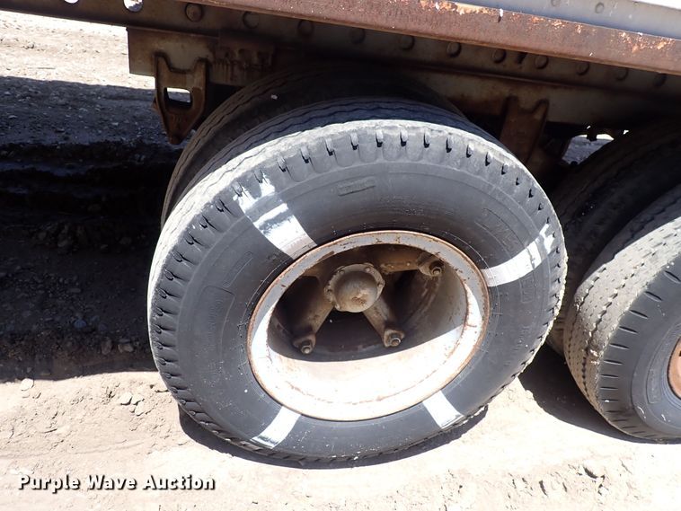 image for item DS7056 1978 Dorsey  dry van trailer