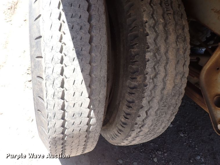 image for item DS7056 1978 Dorsey  dry van trailer