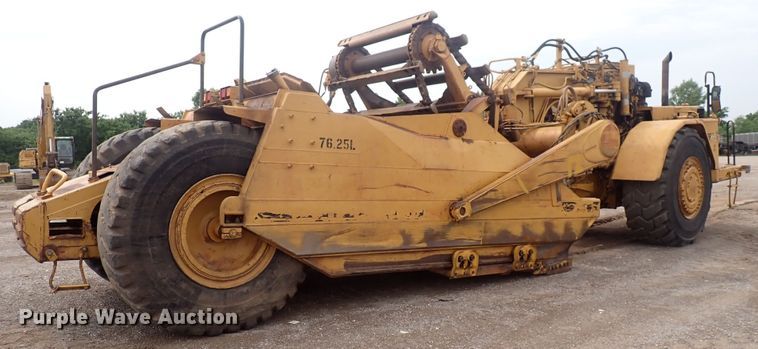 image for item DS7060 1998 Caterpillar 623F  elevating scraper