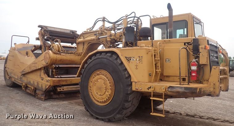 image for item DS7060 1998 Caterpillar 623F  elevating scraper