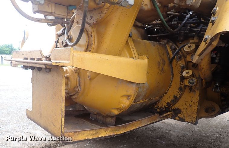 image for item DS7060 1998 Caterpillar 623F  elevating scraper