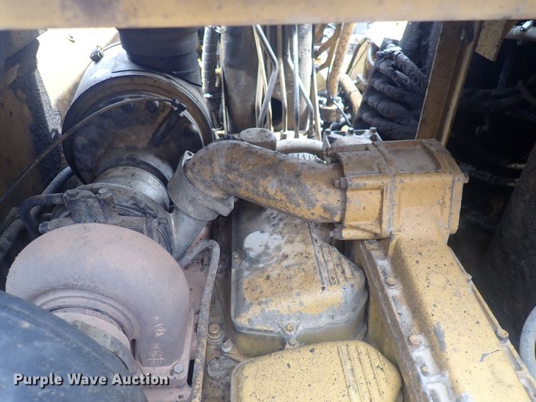 image for item DS7060 1998 Caterpillar 623F  elevating scraper