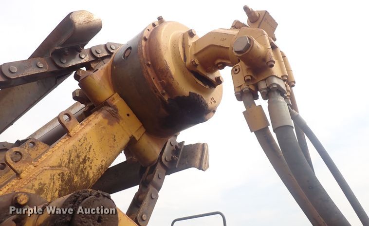 image for item DS7060 1998 Caterpillar 623F  elevating scraper