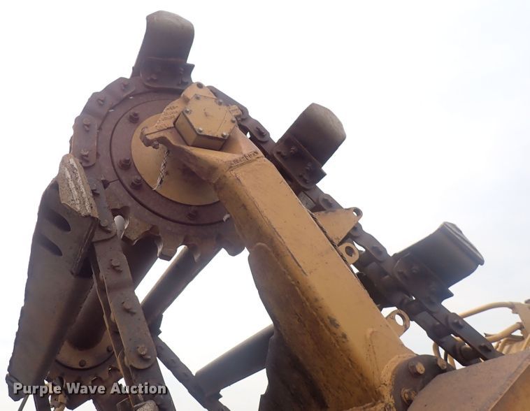 image for item DS7060 1998 Caterpillar 623F  elevating scraper