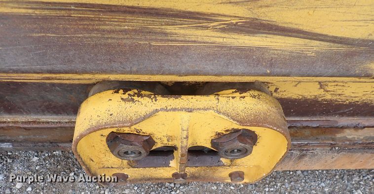 image for item DS7060 1998 Caterpillar 623F  elevating scraper