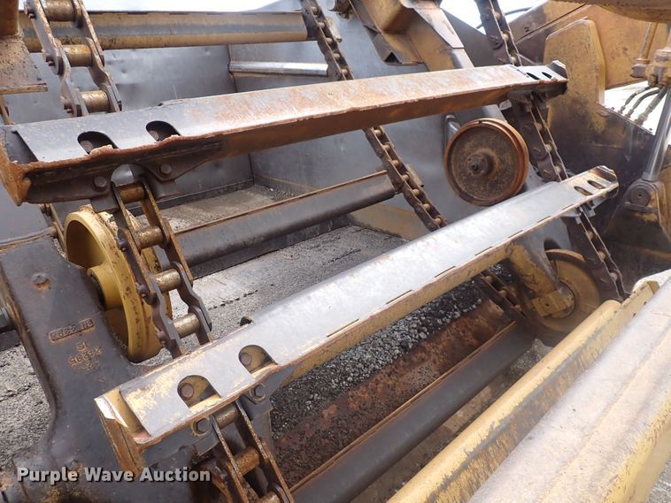 image for item DS7060 1998 Caterpillar 623F  elevating scraper