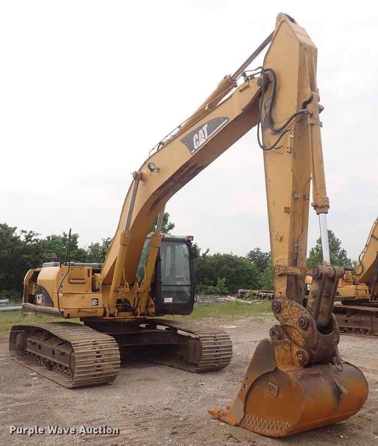 image for item DS7061 2004 Caterpillar 325CL  excavator