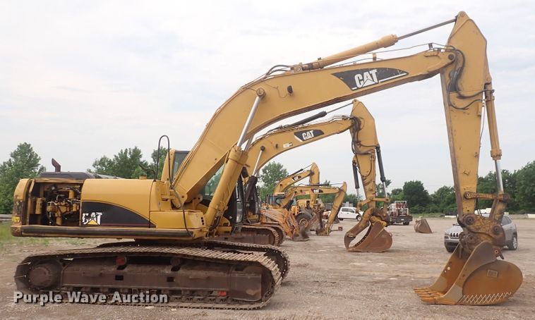 image for item DS7061 2004 Caterpillar 325CL  excavator