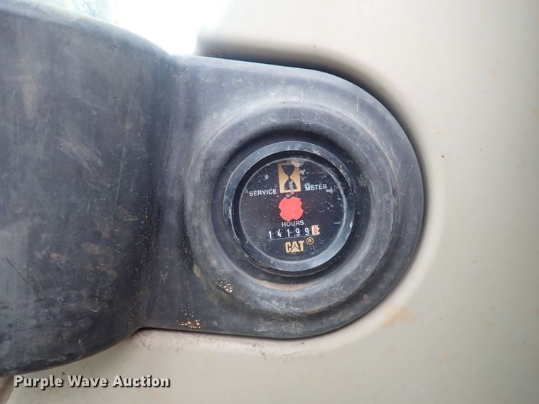 image for item DS7061 2004 Caterpillar 325CL  excavator