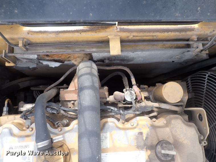 image for item DS7061 2004 Caterpillar 325CL  excavator