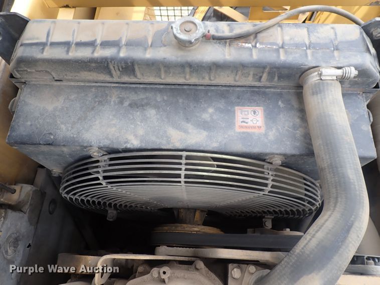 image for item DS7061 2004 Caterpillar 325CL  excavator