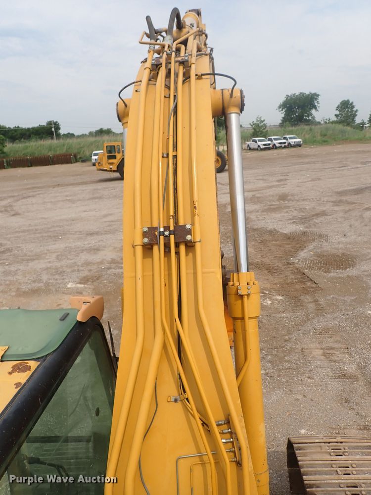 image for item DS7061 2004 Caterpillar 325CL  excavator