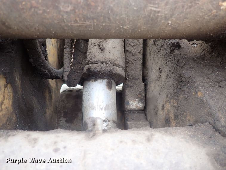 image for item DS7061 2004 Caterpillar 325CL  excavator