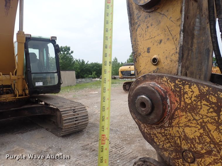 image for item DS7061 2004 Caterpillar 325CL  excavator