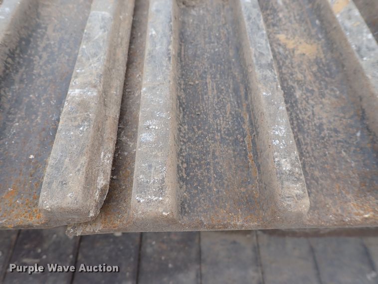 image for item DS7061 2004 Caterpillar 325CL  excavator