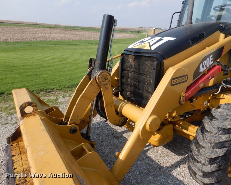 image for item DS8025 2012 Caterpillar 420E  backhoe
