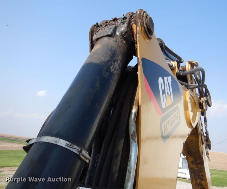 image for item DS8025 2012 Caterpillar 420E  backhoe