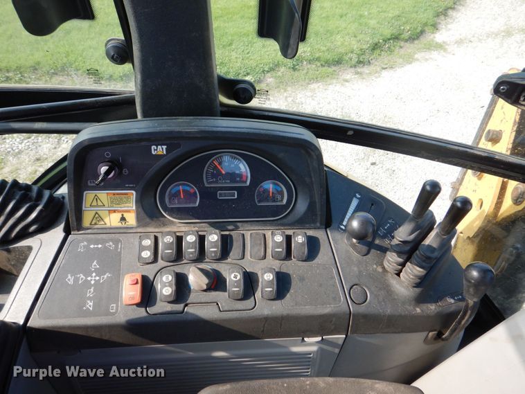 image for item DS8025 2012 Caterpillar 420E  backhoe