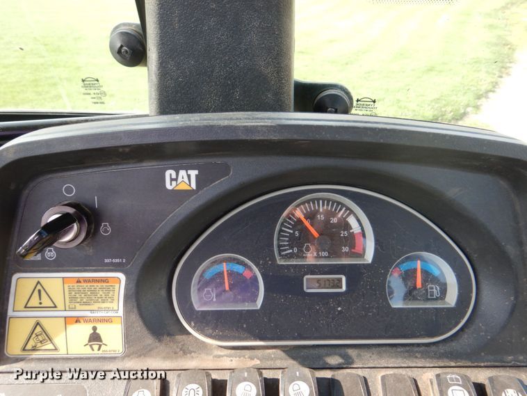 image for item DS8025 2012 Caterpillar 420E  backhoe