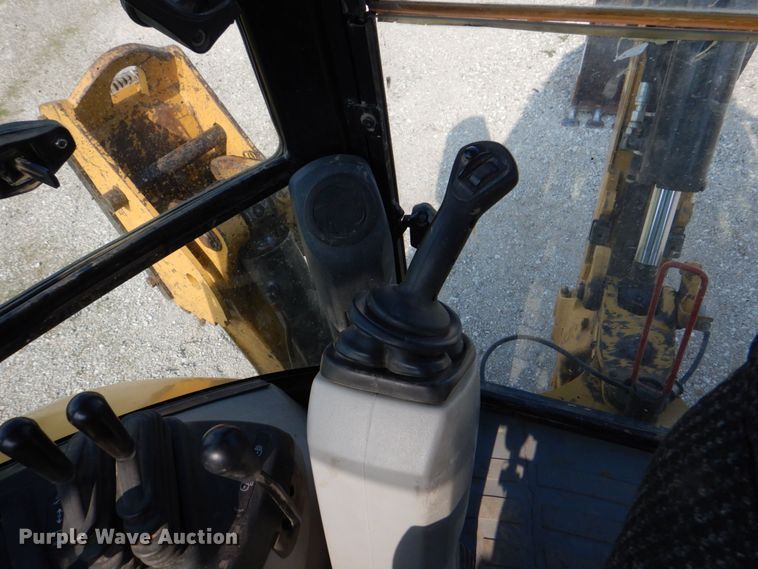 image for item DS8025 2012 Caterpillar 420E  backhoe