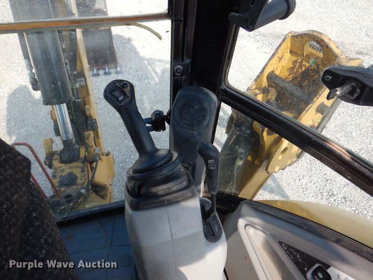 image for item DS8025 2012 Caterpillar 420E  backhoe