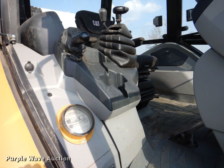 image for item DS8025 2012 Caterpillar 420E  backhoe