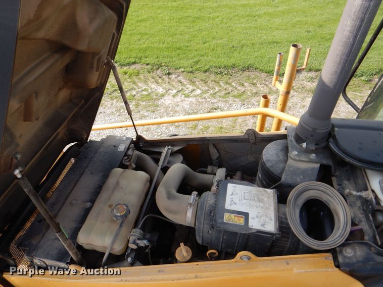 image for item DS8025 2012 Caterpillar 420E  backhoe