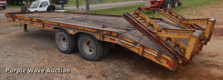image for item DS8029 1988 Tri-state  equipment trailer