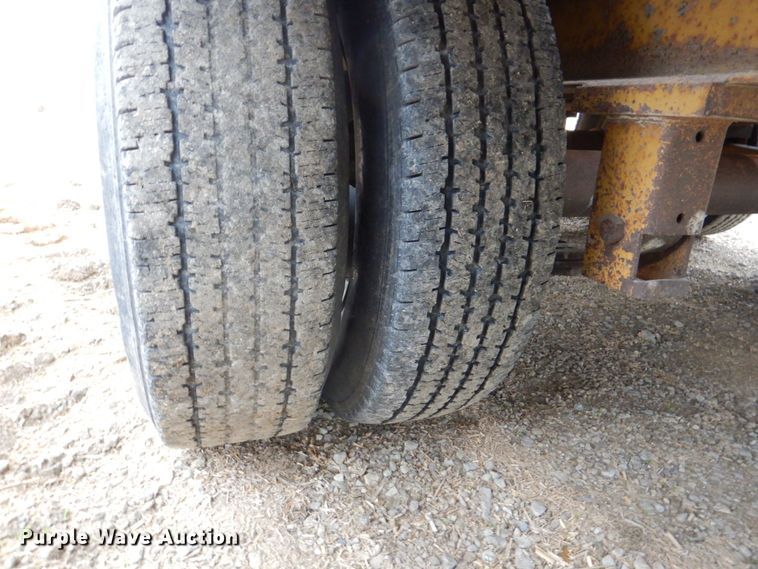 image for item DS8029 1988 Tri-state  equipment trailer