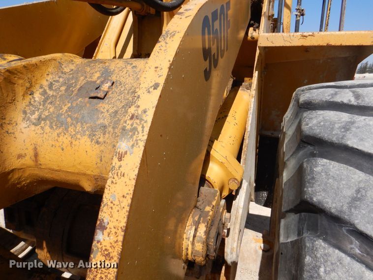image for item EV9380 1991 Caterpillar 950F  wheel loader