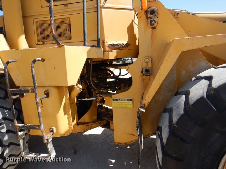 image for item EV9380 1991 Caterpillar 950F  wheel loader