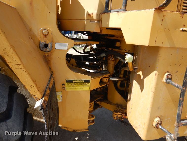 image for item EV9380 1991 Caterpillar 950F  wheel loader