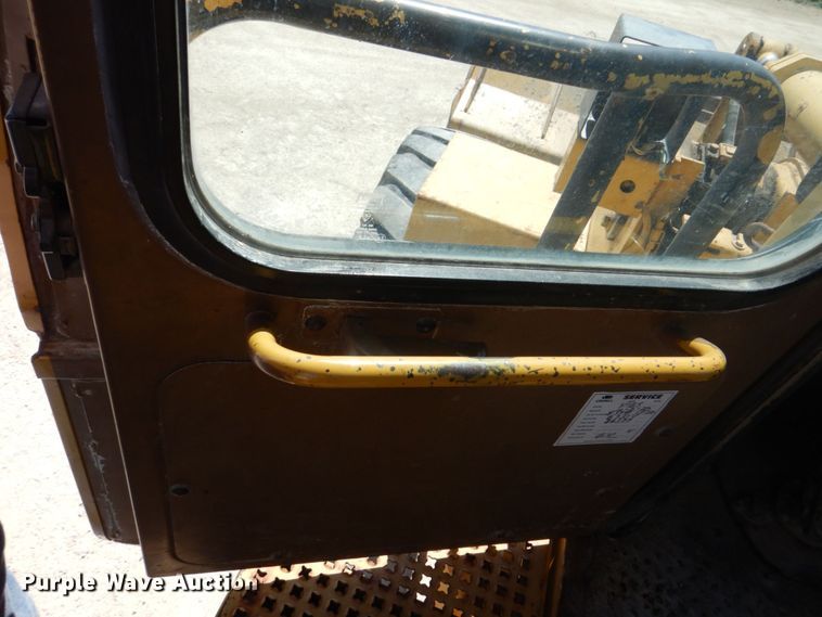 image for item EV9380 1991 Caterpillar 950F  wheel loader