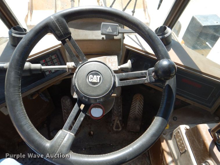 image for item EV9380 1991 Caterpillar 950F  wheel loader