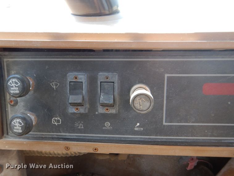 image for item EV9380 1991 Caterpillar 950F  wheel loader